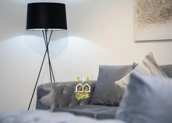 Panacotta House - Sja Stays - Modern 1 Bed Apartment