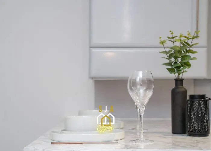 Panacotta House - Sja Stays - Modern 1 Bed Apartment